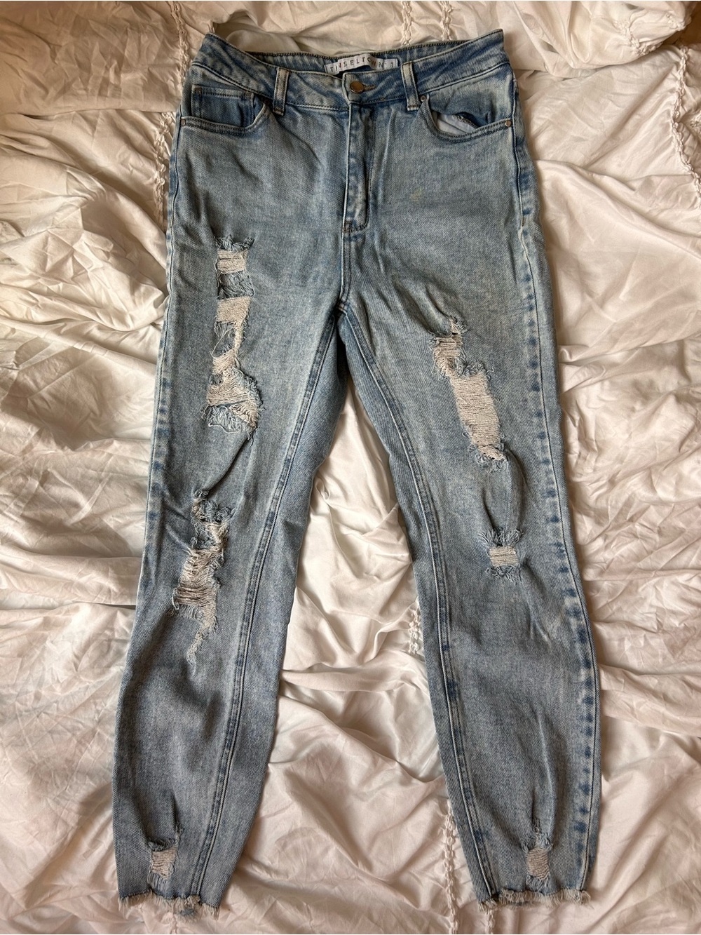 **Tinseltown Distressed Skinny Jeans | Size 1**